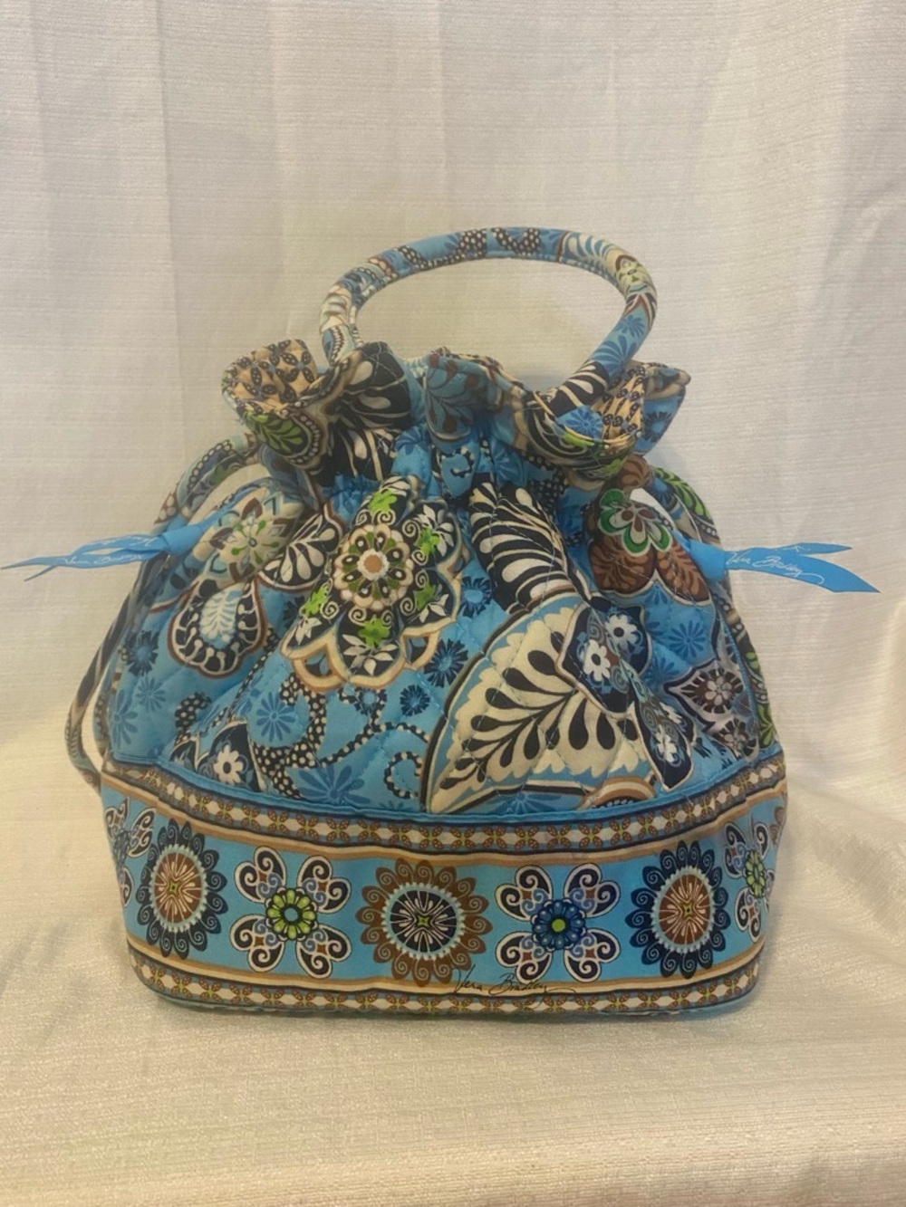 Vera Bradley Bali Blue Emma Cinch Top Quilted Shoulder Purse